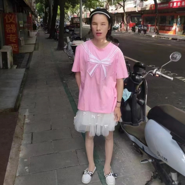 上海26岁单身美女真诚找对象-钦州相亲网