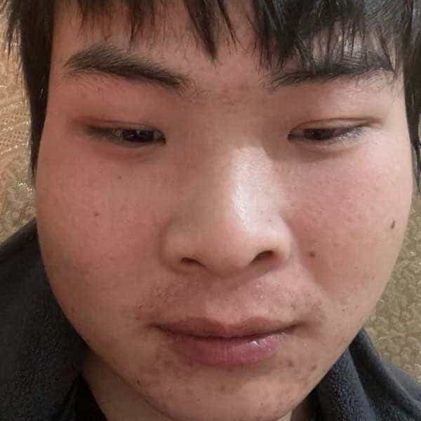 25岁岁湖南单身帅哥 - 钦州吉缘网