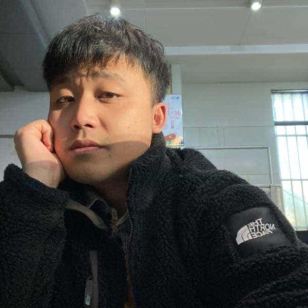 31岁岁湖南单身帅哥 - 钦州吉缘网