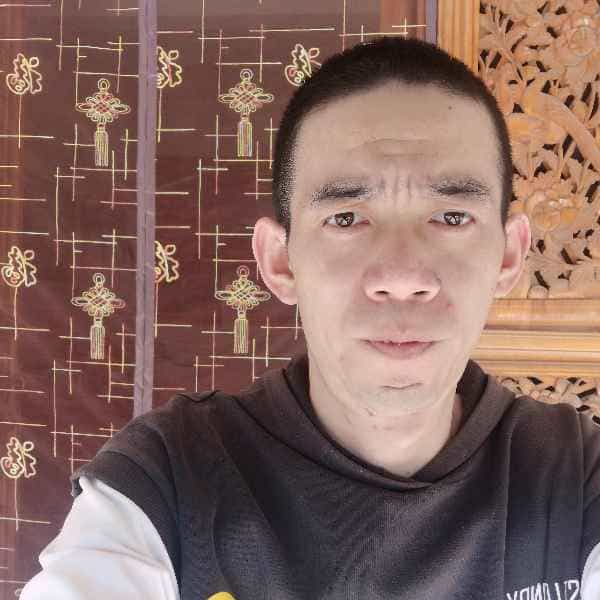 37岁岁云南单身帅哥 - 钦州吉缘网