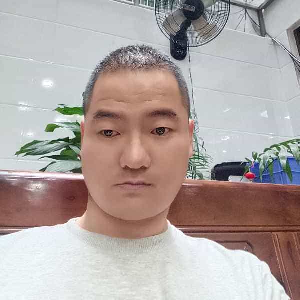 37岁岁福建单身帅哥 - 钦州吉缘网