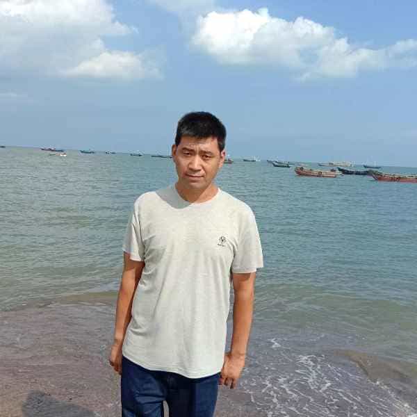 44岁岁辽宁单身帅哥 - 钦州吉缘网