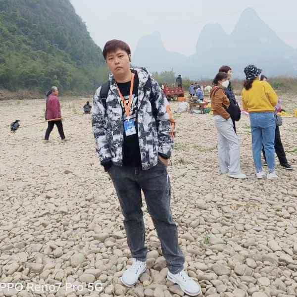 35岁岁浙江单身帅哥 - 钦州吉缘网