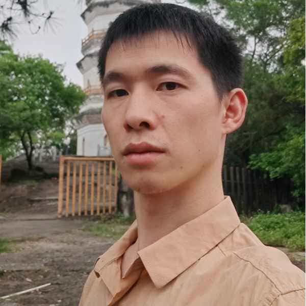 33岁岁四川单身帅哥 - 钦州吉缘网