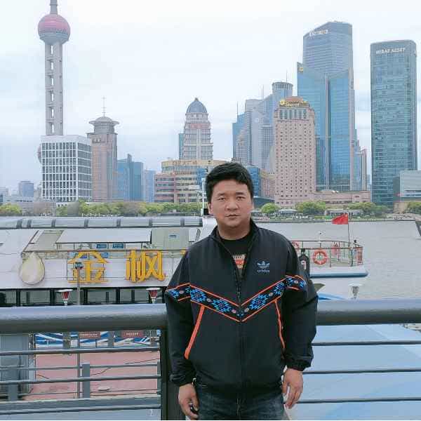 28岁岁云南单身帅哥 - 钦州吉缘网