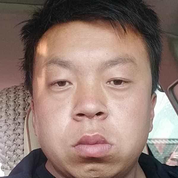 32岁岁内蒙古单身帅哥 - 钦州吉缘网