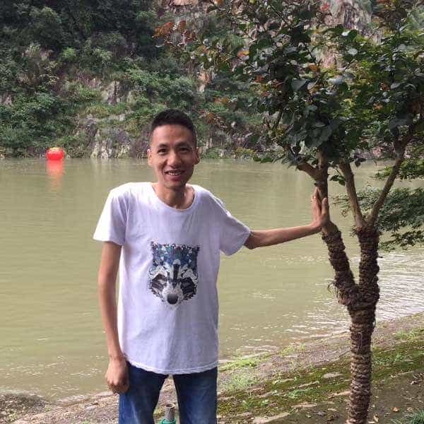 40岁岁湖北单身帅哥 - 钦州吉缘网
