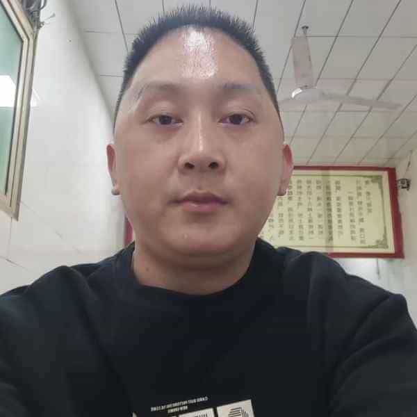 37岁岁陕西单身帅哥 - 钦州吉缘网