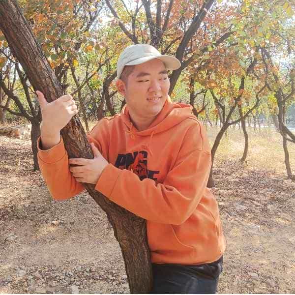 27岁岁山东单身帅哥 - 钦州吉缘网